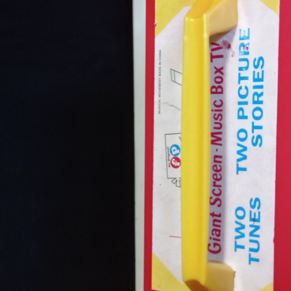 Fisher Price 2009 portable TV Toy - Picture 6 of 7